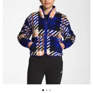 The North Face Girls’ Printed Campshire Full-Zip Jacket